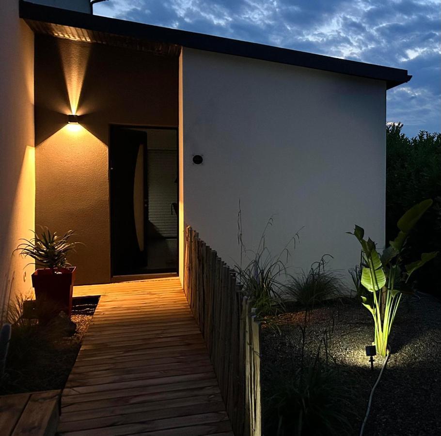Studio & Spa La Discrete Saint-Evarzec ภายนอก รูปภาพ